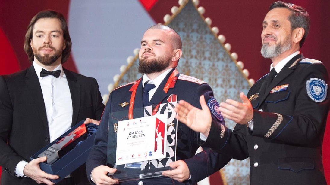 Ветераны СВО делятся опытом с молодым поколением в клубе «Город героев Москва»