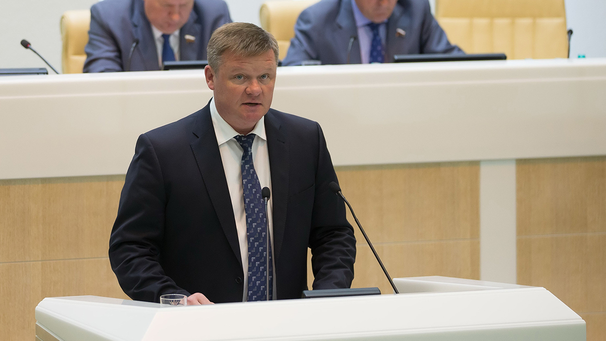 Mash: Вице-губернатор Саратова Исаев попал в реанимацию после ДТП