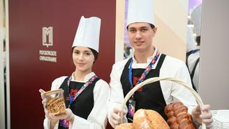 В Гостином Дворе открылся Форум колледжей Москвы