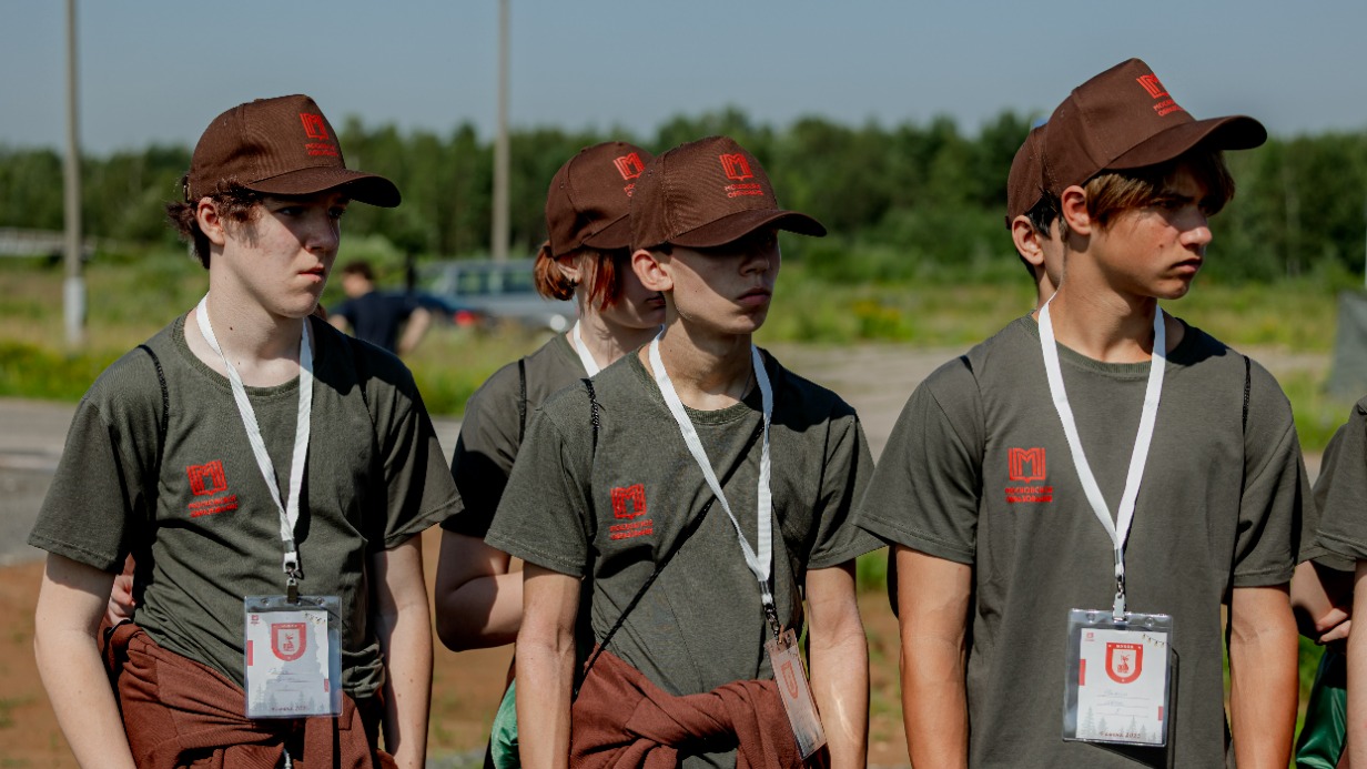 В три раза больше столичных школьников отправятся в спортивно-патриотические лагеря этим летом