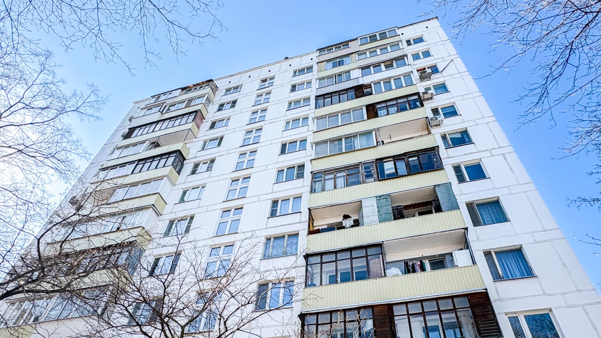 В жилом доме в районе Новогиреево произвели замену всего лифтового оборудования 