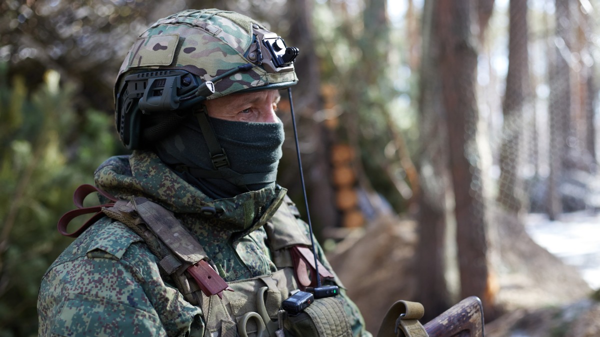 Командир орудия «Мста-С» с позывным «Сибирь» в зоне СВО