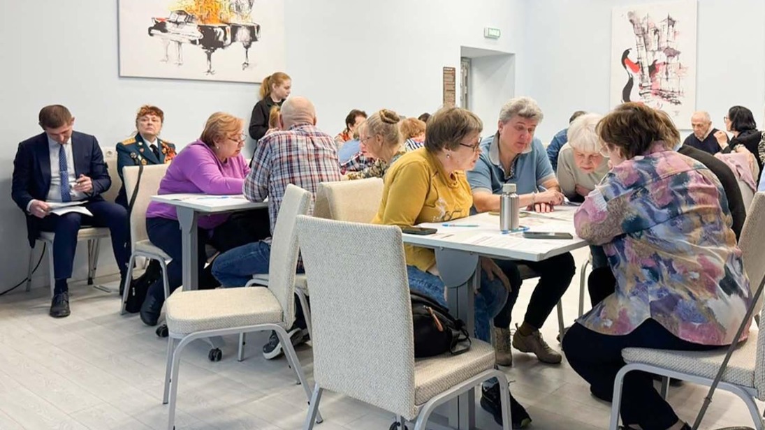 Проект «Перезвони сам» проведет игры по кибербезопасности для старшего поколения