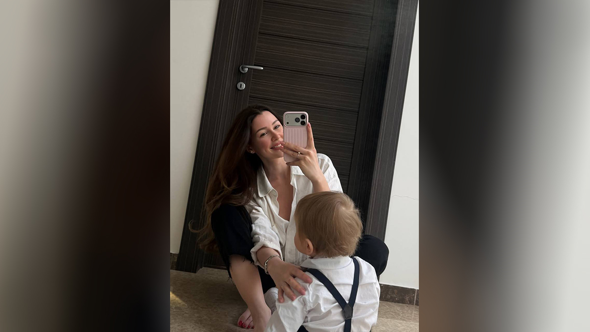 Дочь Заворотнюк показала подросшего сына Марселя