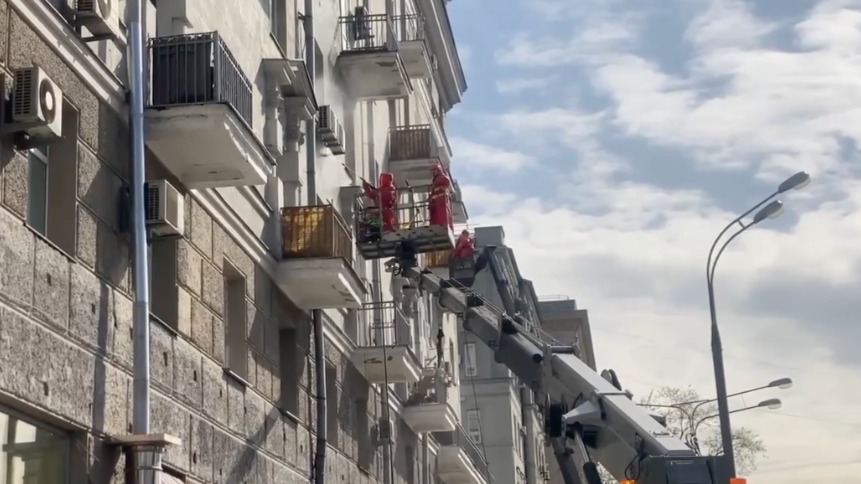 В Москве проводятся масштабные работы по промывке фасадов зданий