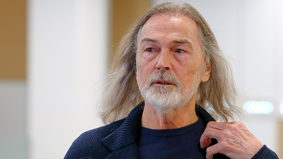 «Не историческое лицо»: Сафронов отказался когда-либо писать портрет Зеленского