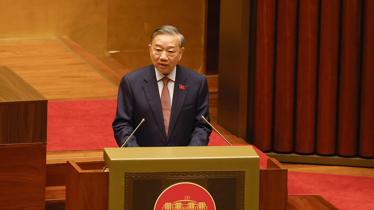 Путин поздравил генсека ЦК Компартии Вьетнама с избранием в президенты