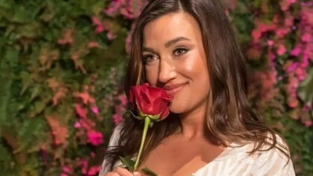 Загадочно пропавшую звезду шоу «Холостяк» Аннабеллу Ловас нашли мертвой на курорте