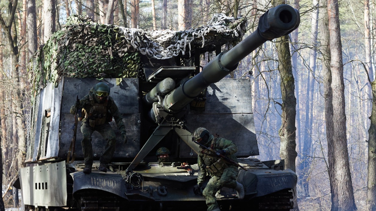 Военнослужащие вернулись с боевой задачи, отработав на «Мсте-С»