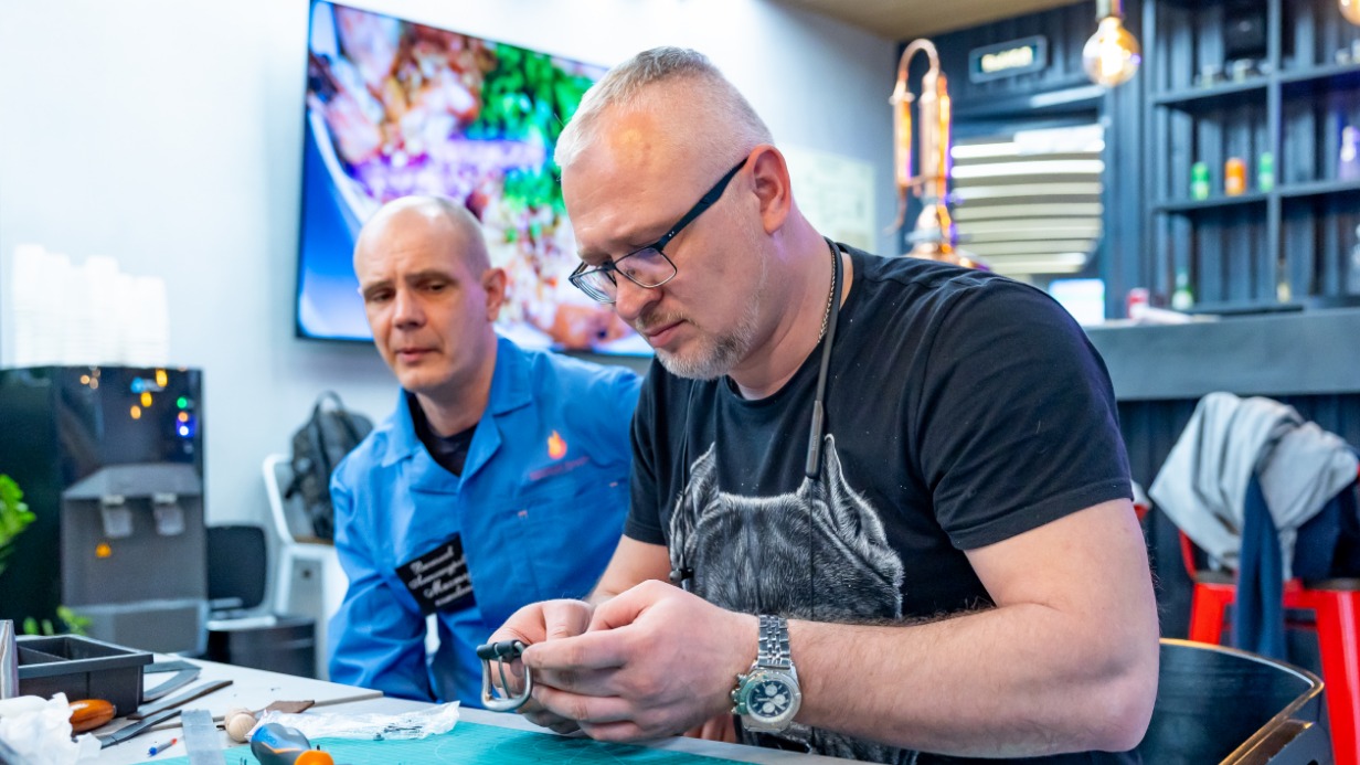 Словом и делом: некоммерческие организации Москвы помогают участникам СВО и их близким в Едином центре поддержки