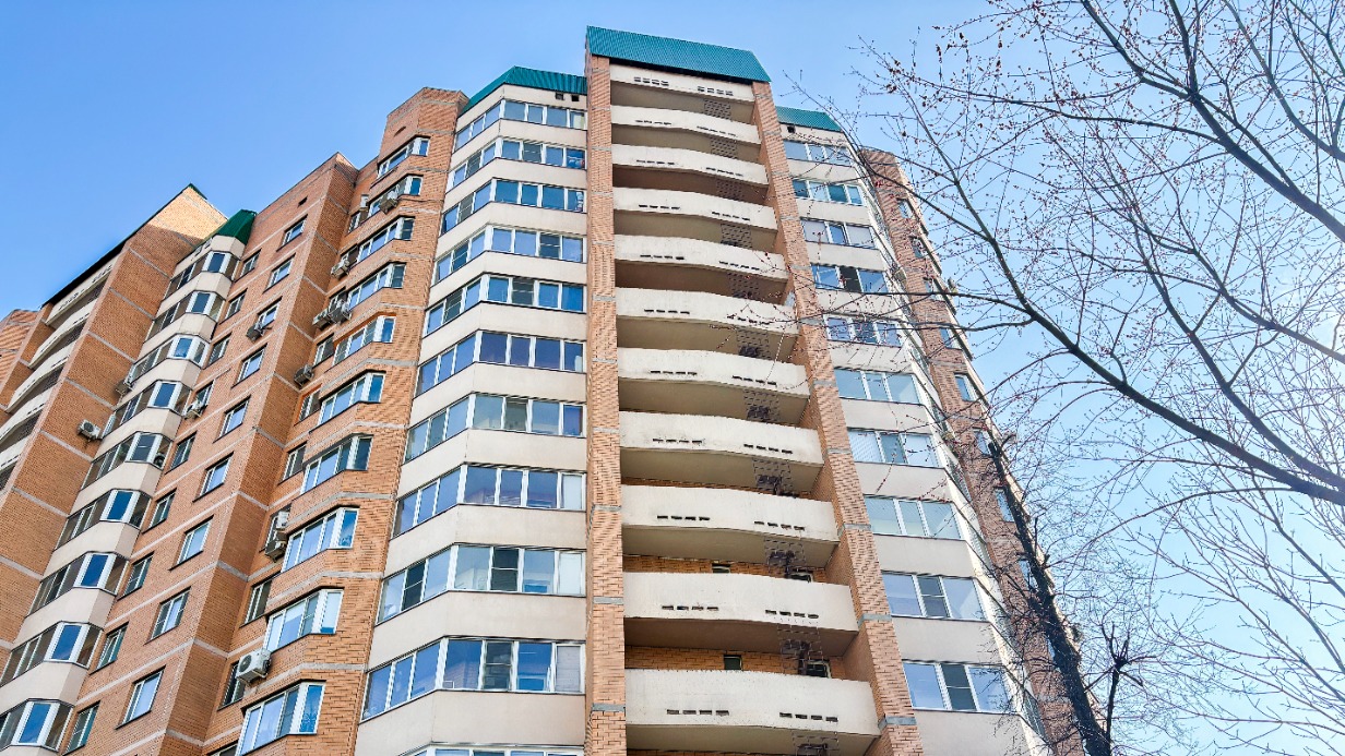 В жилом доме в районе Новогиреево произвели замену всего лифтового оборудования 