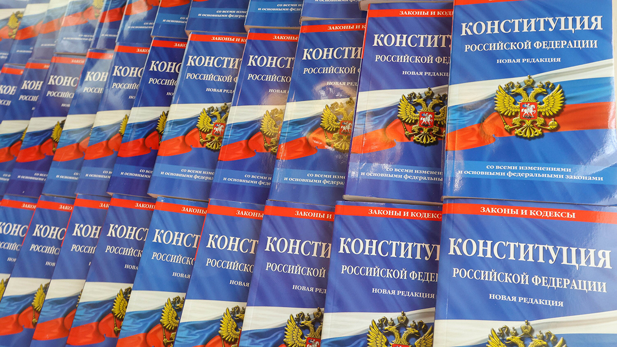 Священник РПЦ Лосев заявил, что право женщины на аборт противоречит Конституции