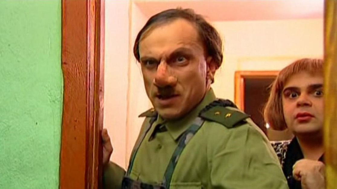 «Стало невыносимым»: Сергей Рост назвал причину закрытия «Осторожно, модерн!»