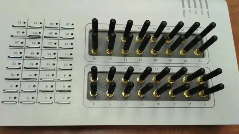 Подмосковный суд рассмотрит дело об установке в квартирах сим-боксов аферистов