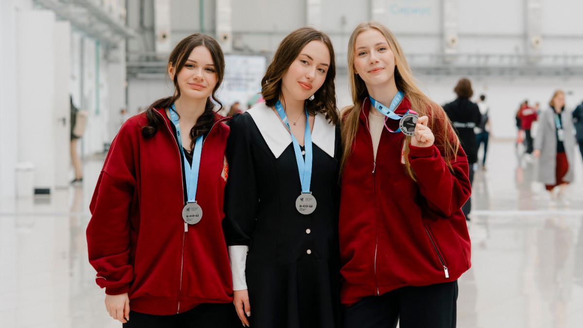 Экватор Всероссийской олимпиады пройден: московские школьники завоевали уже 1211 дипломов победителей и призеров