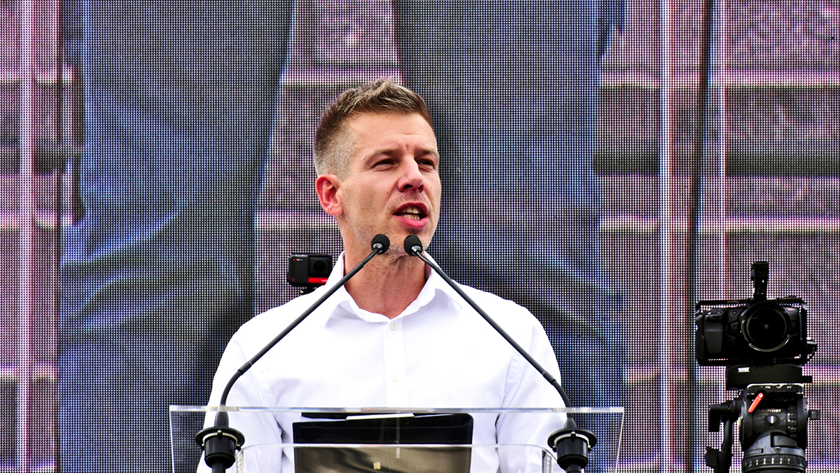 Петер Мадьяр заявил, что не будет работать в резиденции Виктора Орбана