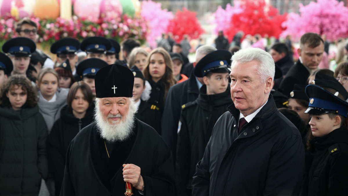 Сергей Собянин и Патриарх Кирилл посетили фестиваль «Пасхальный дар»