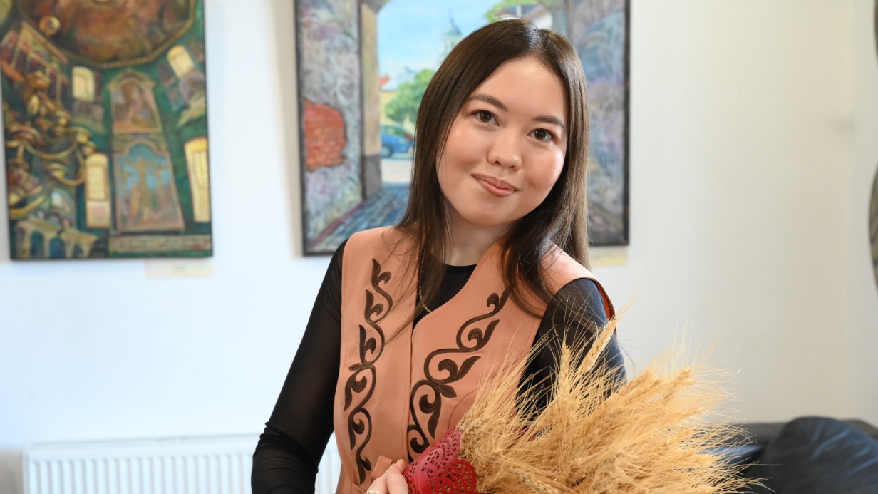 Участница нового проекта Аяна Чебодаева возглавляет землячество Хакасии в Москве