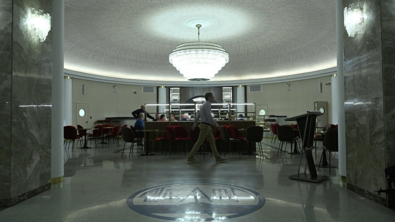 Суд закрыл на три месяца буфеты в двух театрах Москвы