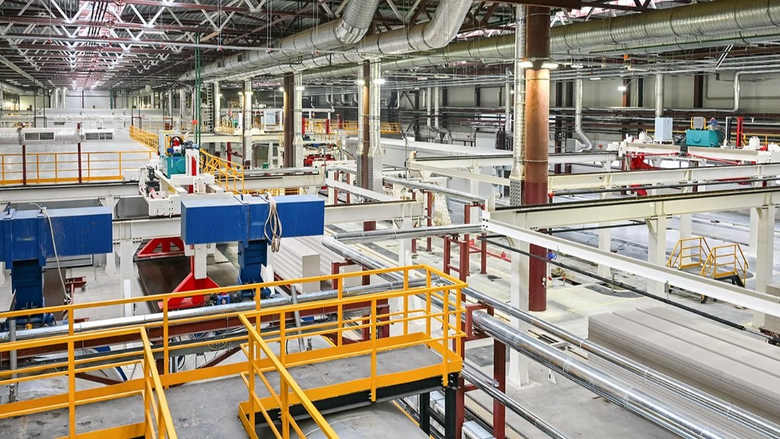 Собянин: В Зеленограде создан комплекс предприятий по выпуску стройматериалов