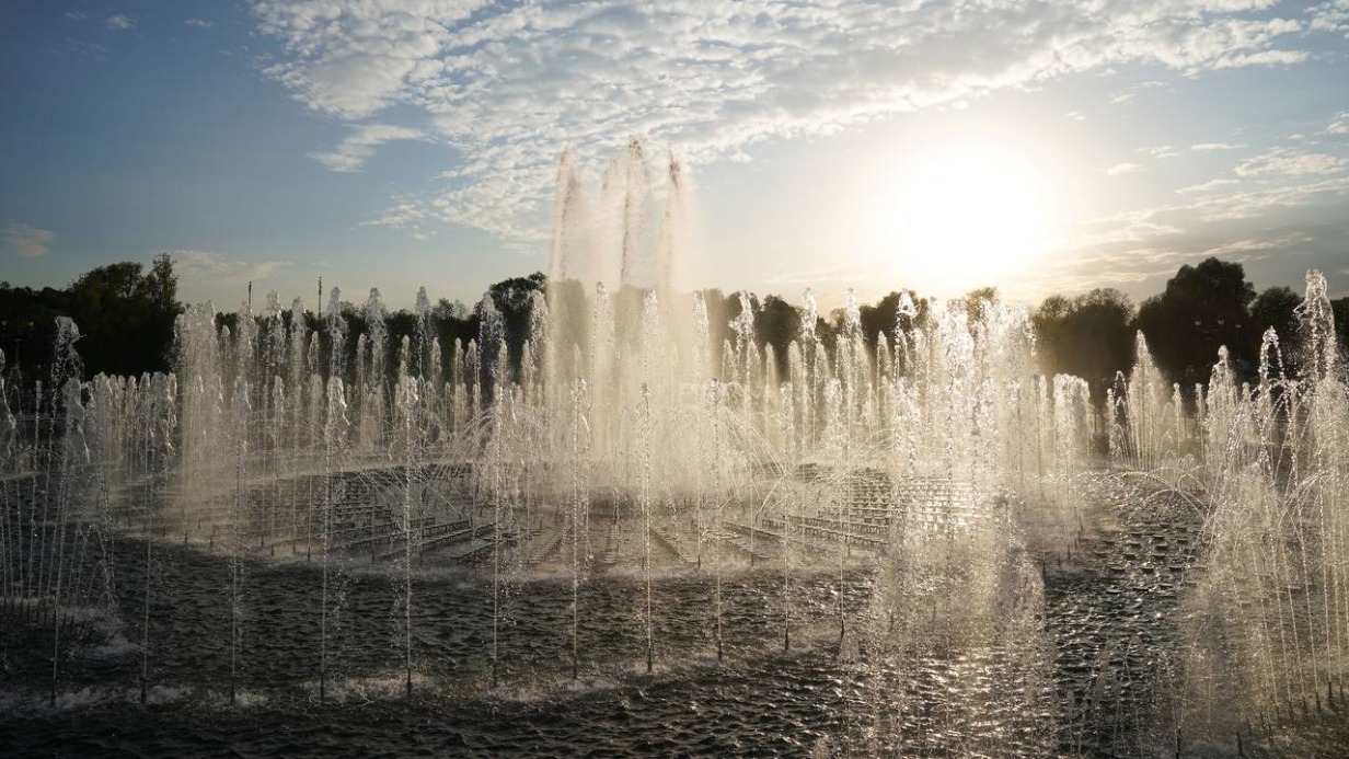 Светодинамический фонтан в парке «Царицыно» подготовили к открытию сезона