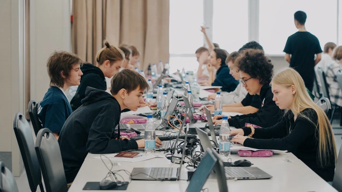 Московские школьники завоевали медали на Международном турнире по информатике