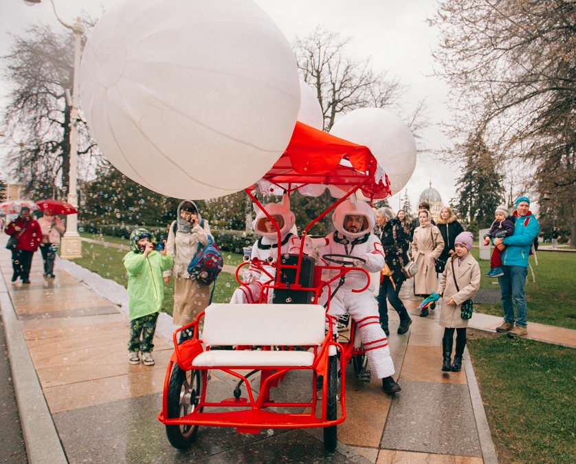 В тематическом парке аттракционов «Орион» на ВДНХ стартовал весенне-летний сезон