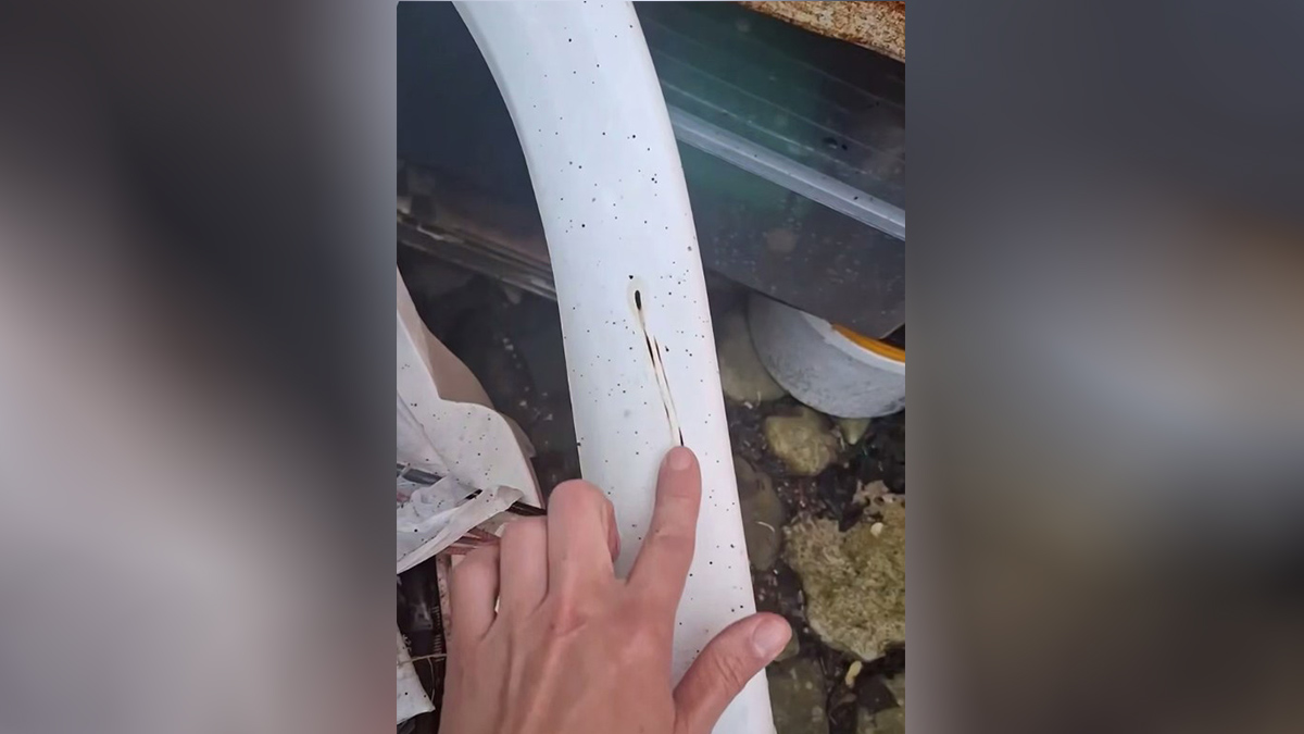 Черные разводы и налет обнаружили на улицах Туапсе после разлива мазута