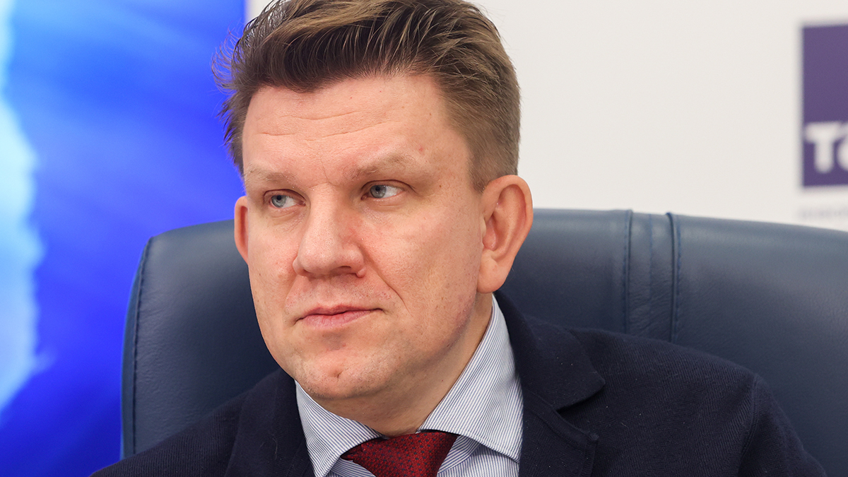 Известия: Гендиректора «Эксмо» Капьева задержали по делу о пропаганде ЛГБТ*