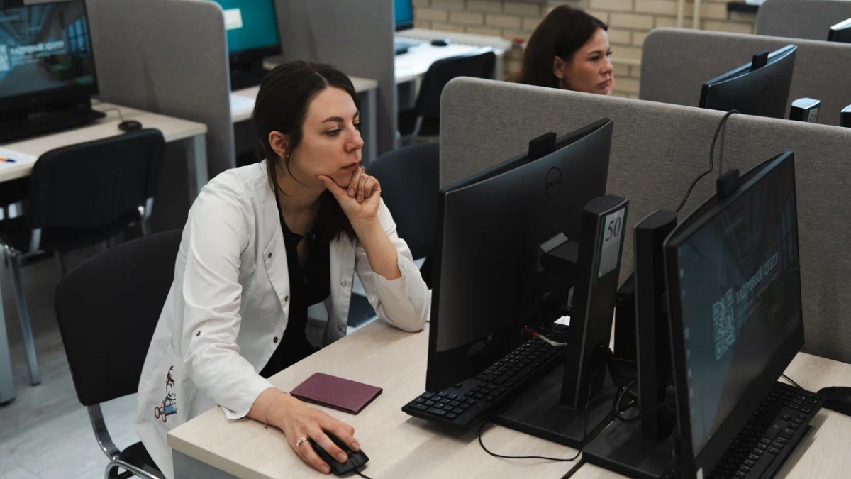 Вице-мэр Ракова: В Москве выберут лучших медсестер, акушерок и фельдшеров