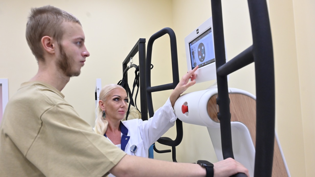 Санаторий «Узкое». Илья Дубинин и Анна Райсберг, врач физической и реабилитационной медицины