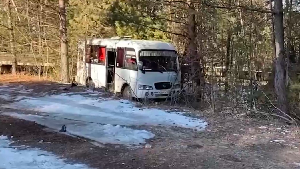 Девять человек пострадали в ДТП с автобусом в Красноярском крае