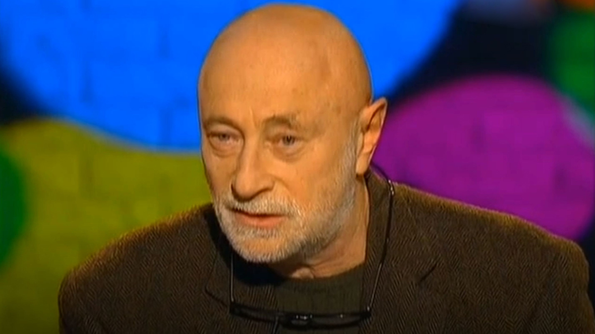 Юрист рассказал, какие нарушения могут усмотреть в произведениях Григория Остера