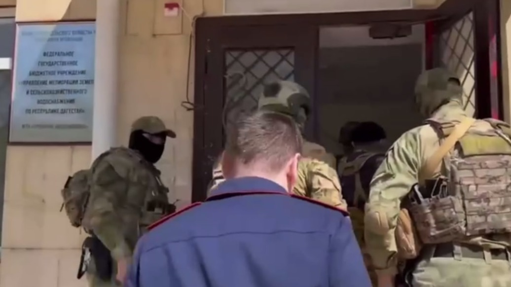 Обыски прошли в Минприроды Дагестана после масштабных наводнений