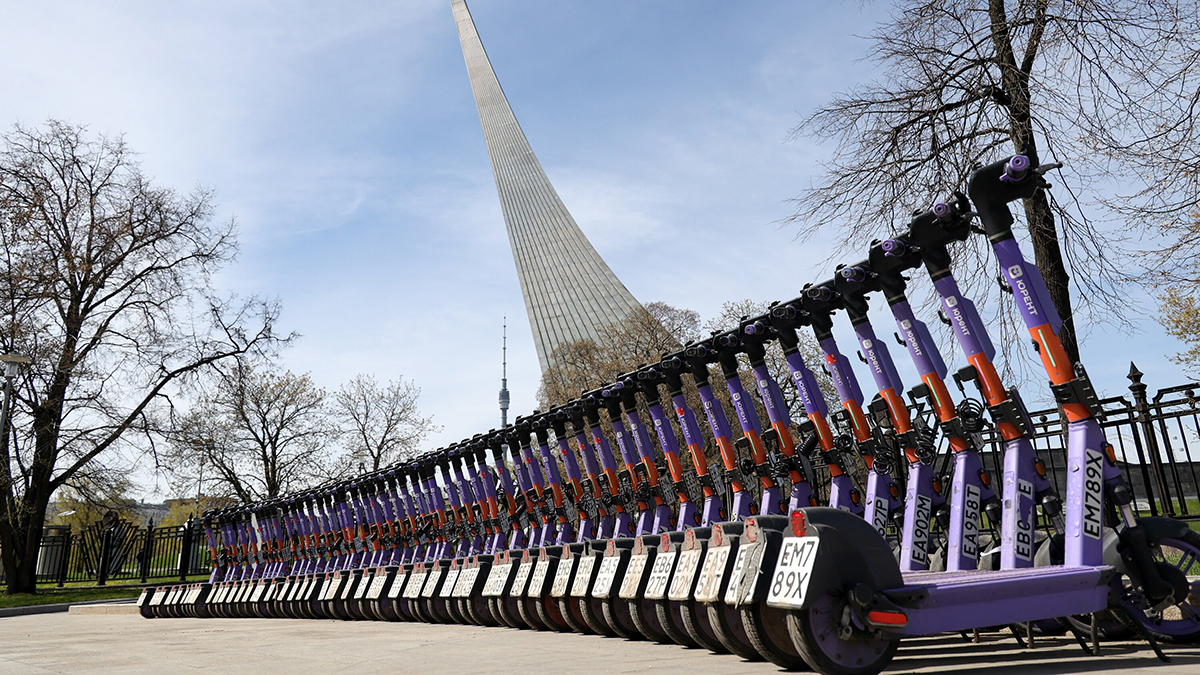 В Госдуме предложили Минтрансу запретить электросамокаты для несовершеннолетних