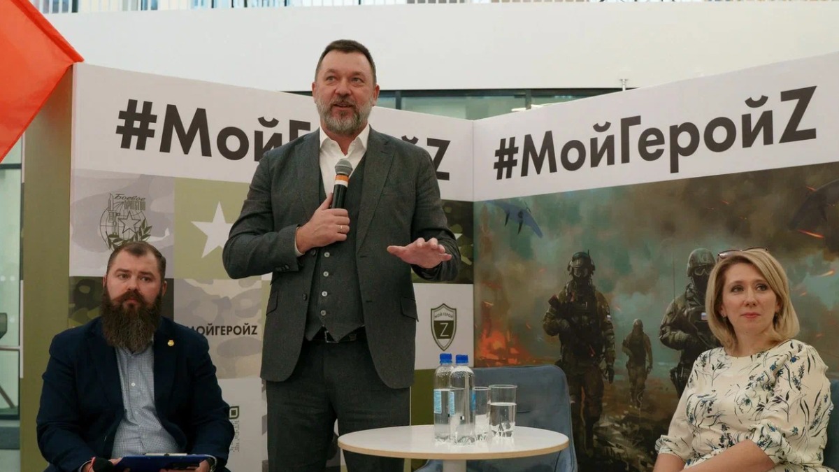 Дмитрий Саблин и «Боевое Братство» запустили в Москве онлайн-конкурс для школьников «Мой герой Z»