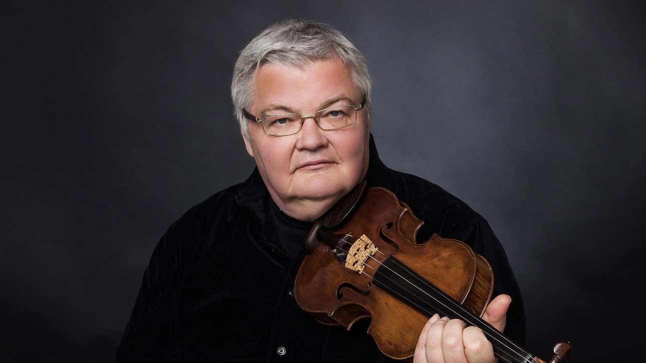 Стало известно, где и когда пройдет церемония прощания с дирижером Стадлером