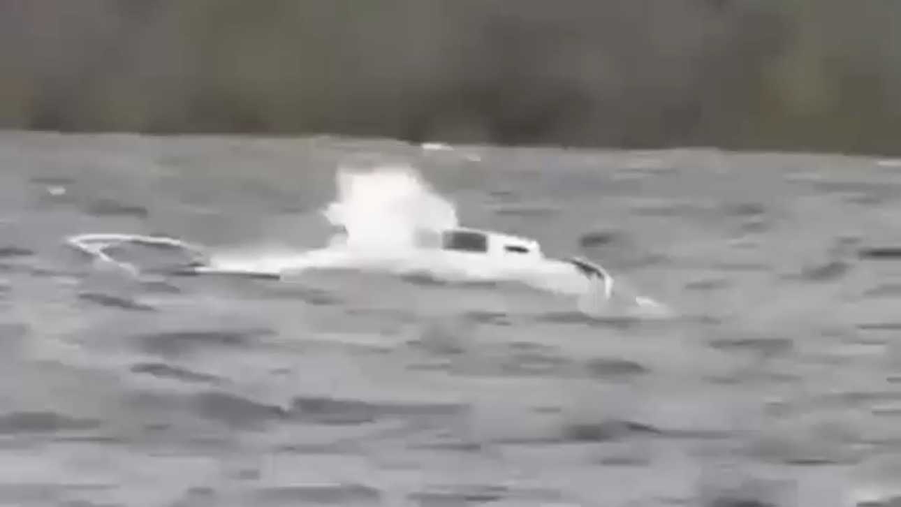 Яхта экс-депутата Анненко за 18 миллионов рублей пошла ко дну в Волгограде