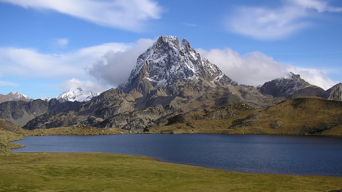 Режим ЧС муниципального уровня ввели в районе гор в Бурятии