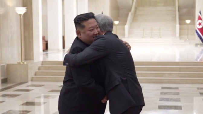 Володин передал Ким Чен Ыну теплые слова приветствия от Путина