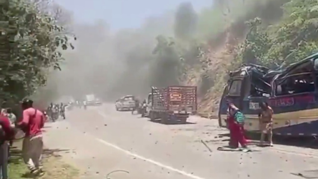 Теракт произошел на Панамериканском шоссе в Колумбии, 14 человек погибли