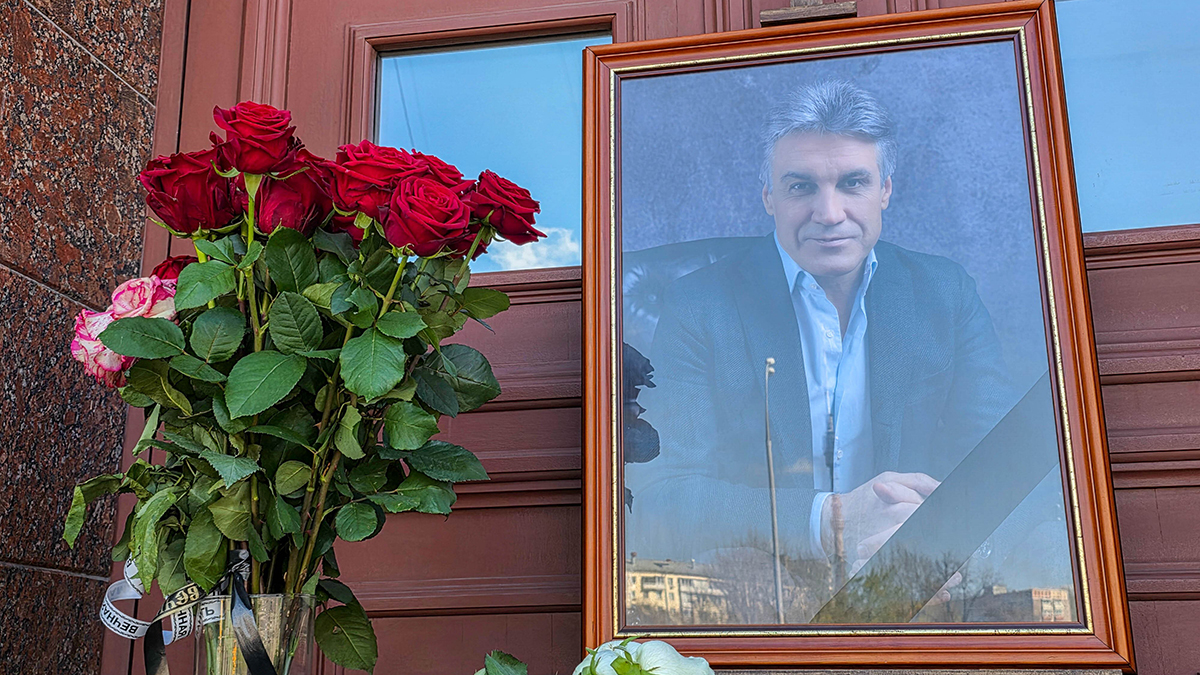 «Я тебя безумно люблю»: младший сын Пиманова обратился к отцу после похорон