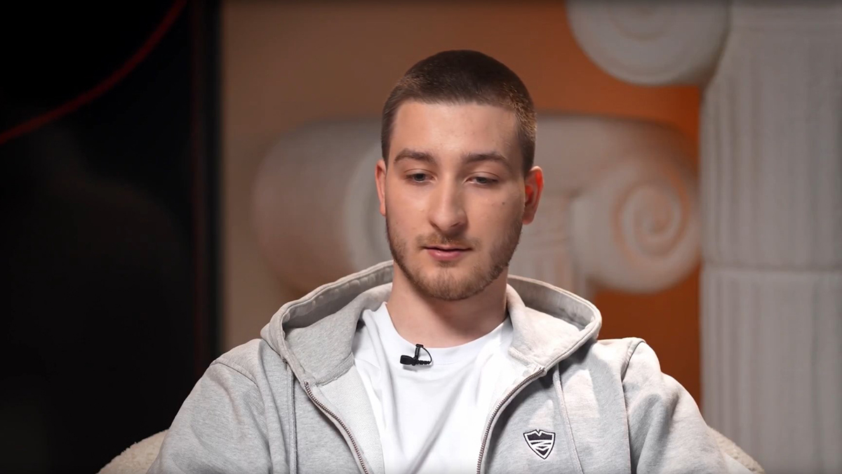 Старший сын Плющенко Егор отреагировал на заявления Гном Гномыча