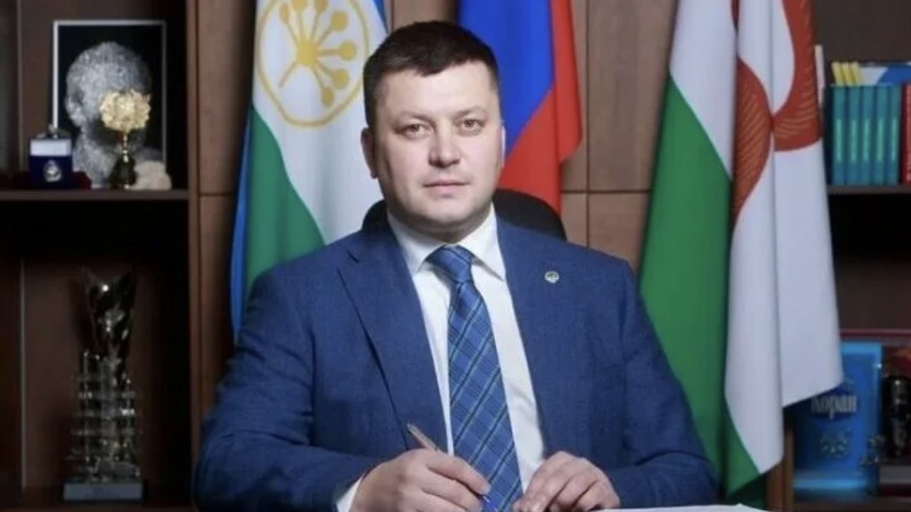 СК назвал причину задержания мэра Уфы Мавлиева