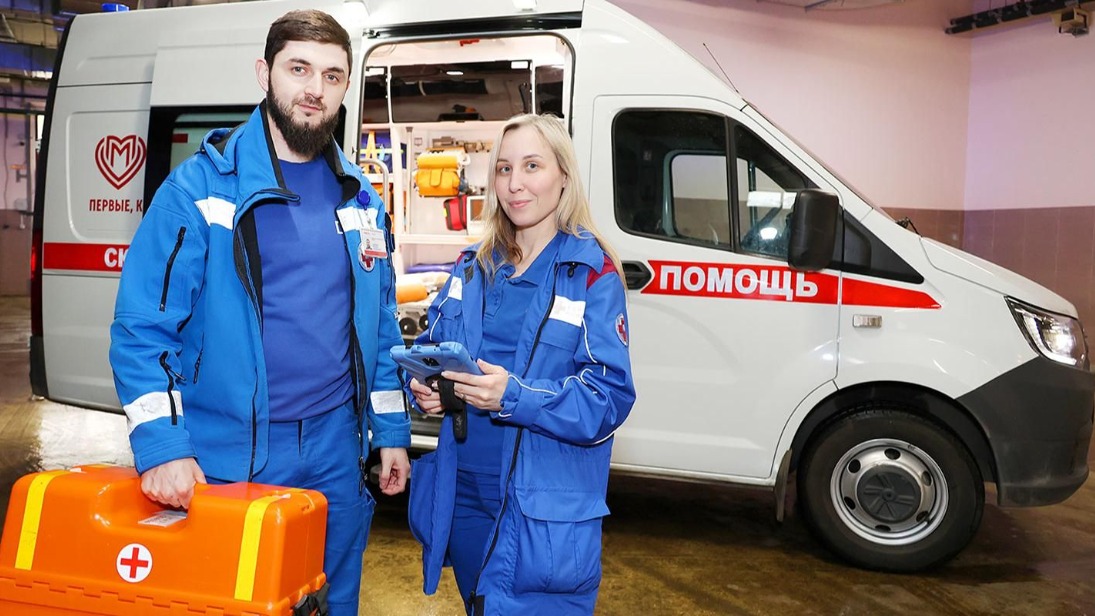 Сергей Собянин поздравил работников скорой помощи с профессиональным праздником