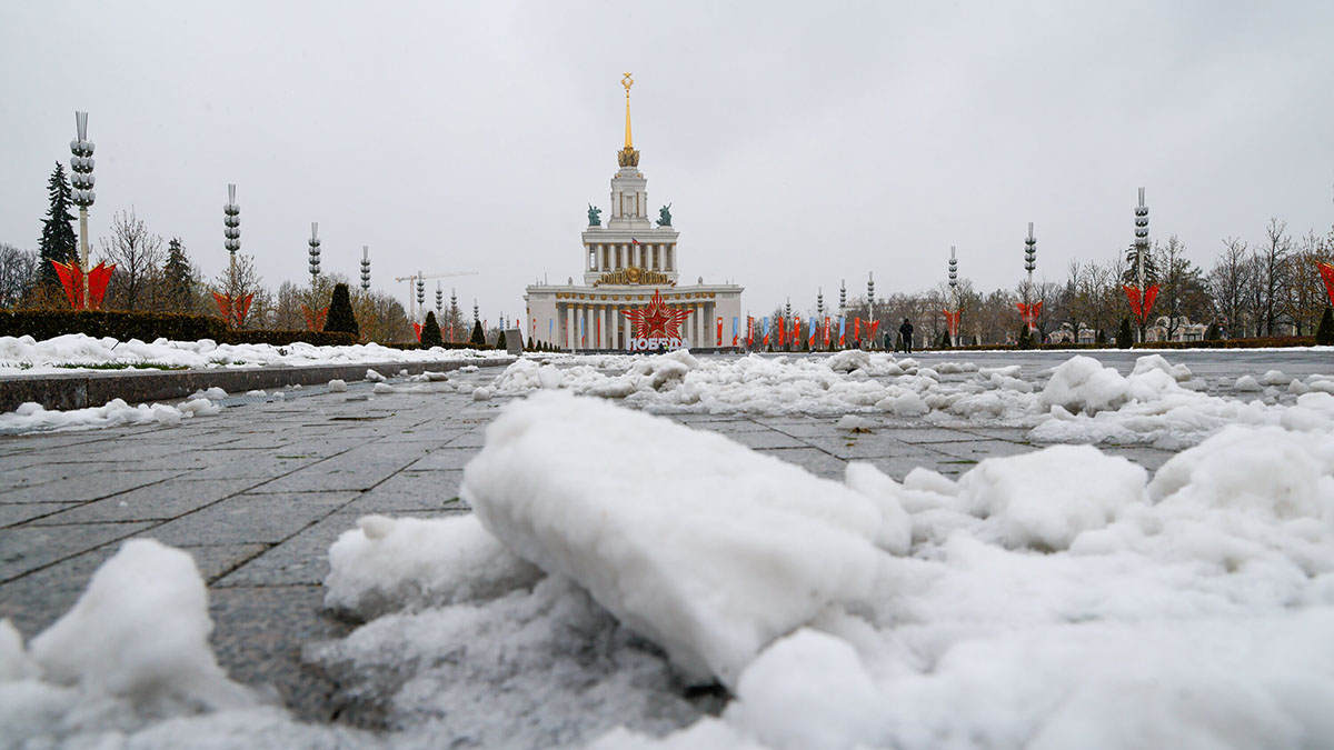 Более двух месячных норм осадков выпало в Москве с начала апреля 