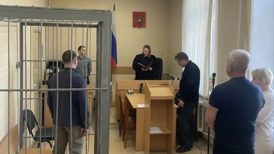 Члена банды бывших милиционеров, убивших 11 человек в нулевых, осудили на 15 лет