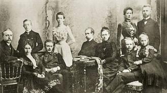 «Не всякий звон — к тревоге»: как ярославская династия Оловянишниковых превратила ремесло в дело имперского масштаба