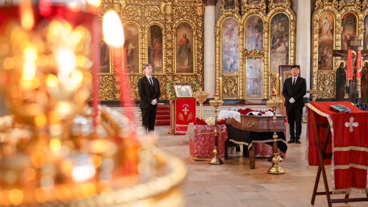 Церемония прощания с народным артистом Робертом Ляпидевским прошла в Москве 