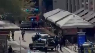 СМИ: Двое погибли и 20 пострадали при наезде автомобиля на людей в центре Лейпцига
